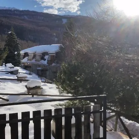House With A View In Sauze Doulx Apartment *